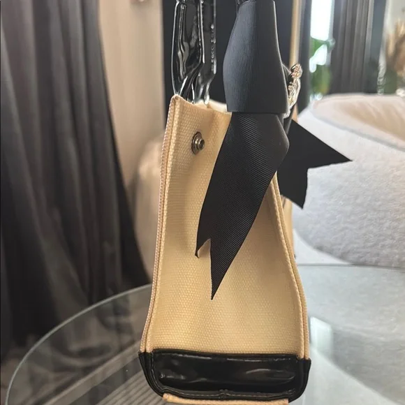 Vintage Rare My Flat In London Cream and Black Tote Bag - Picture 6 of 10